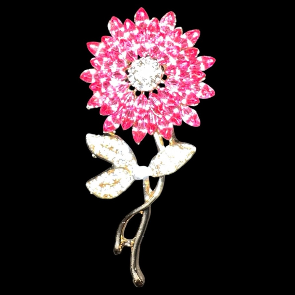 Elegant Pink Flower Brooch